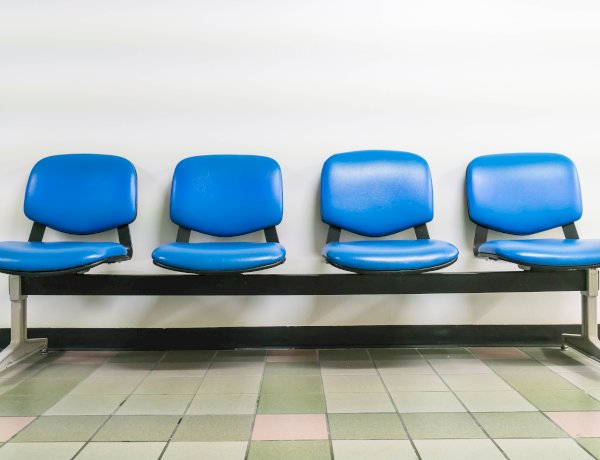 Viçosa registra 15 mil faltas em consultas e exames em 2025; 1 a cada 4 pacientes não comparece