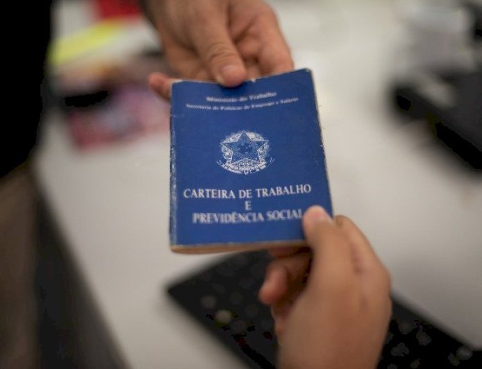 Sine Viçosa oferta mais de 60 vagas de emprego nesta terça-feira