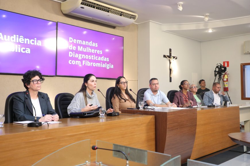 CMV debate demandas da fibromialgia; Saúde anuncia ambulatório específico e contratação de reumatologista