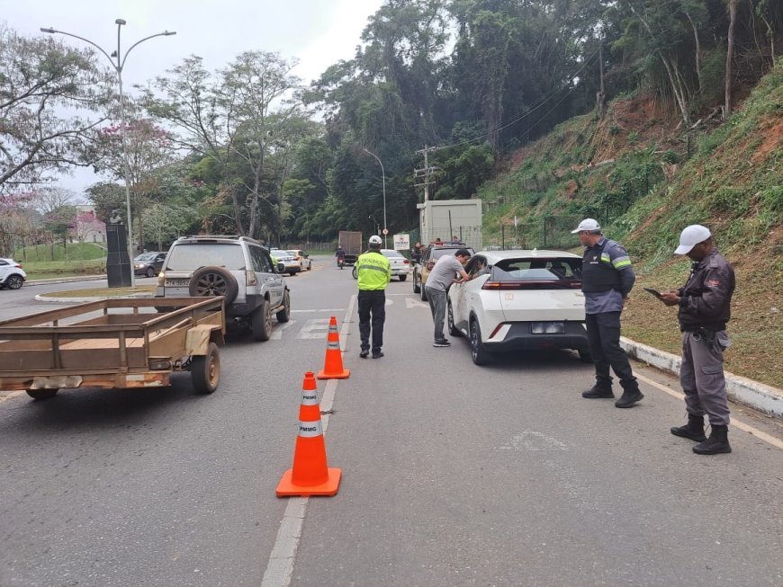 Diretran identifica irregularidades em aplicativos de transporte em Viçosa