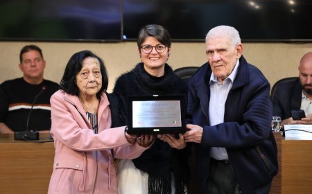 Casal de pipoqueiros viçosenses é homenageado na Câmara