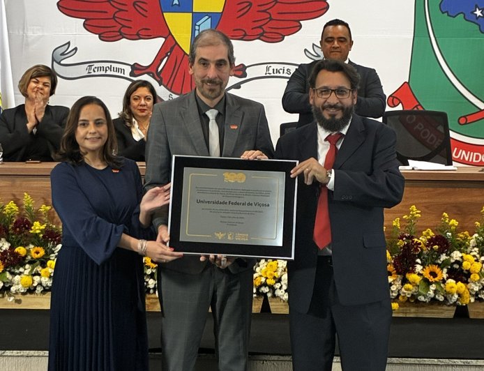 Homenagem à UFV marca celebrações dos 100 anos da universidade