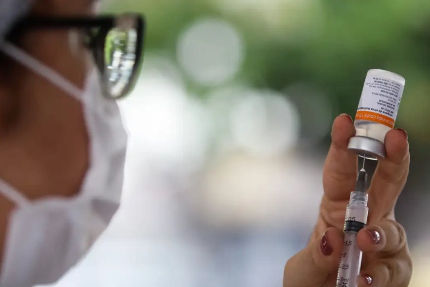 Anvisa determina atualização de vacinas contra a Covid-19
