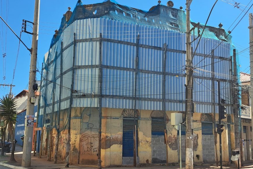 Prefeitura notifica proprietários após intervenções no Alcântara