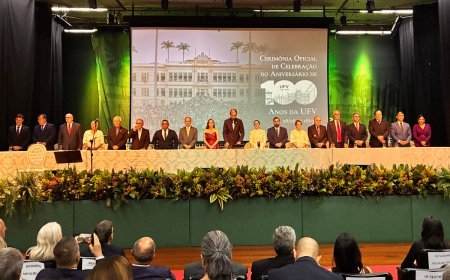 Solenidade marca centenário da UFV; amanhã tem mais