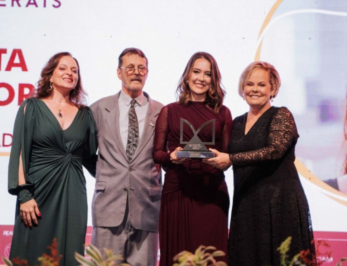 Viçosense é premiada em 8º Fórum Estadual das Mulheres Empreendedoras