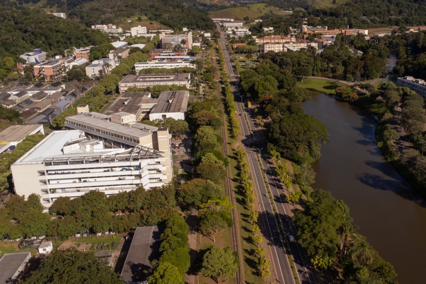 UFV rescinde contrato com empresa de limpeza após descumprimento de obrigações trabalhistas