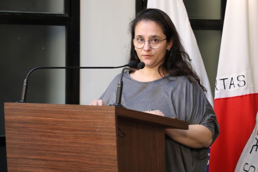Precarização da Biblioteca Municipal é abordado em Tribuna Livre