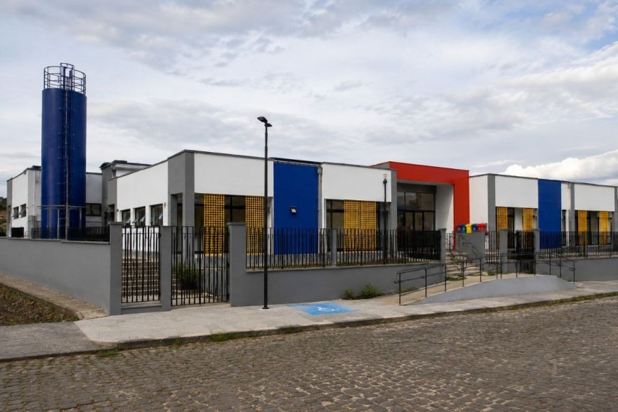 Avança a construção da creche do Fundão em Viçosa