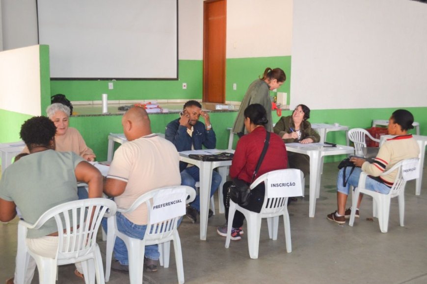 Quase 600 famílias se inscreveram no Programa Reformando com Dignidade da PMV