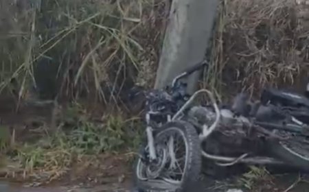 Motociclista de 16 anos morre após bater em poste nesta quarta-feira