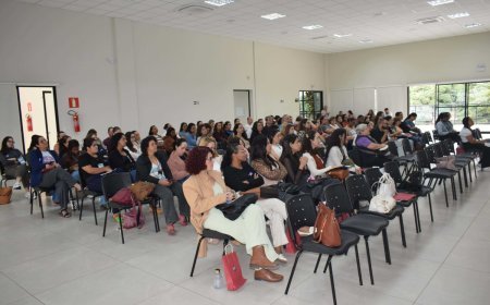 Capacitação reúne profissionais da rede de atendimento às mulheres em Viçosa