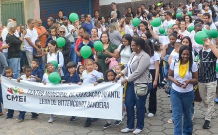 Desfile marca início das comemorações de Viçosa em 2026