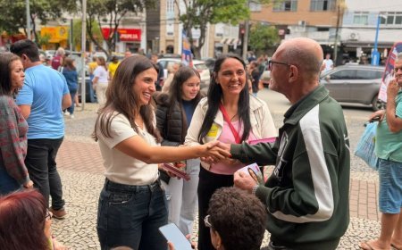 Em Viçosa, Marcela Trópia escuta demandas da população e se reúne com autoridades