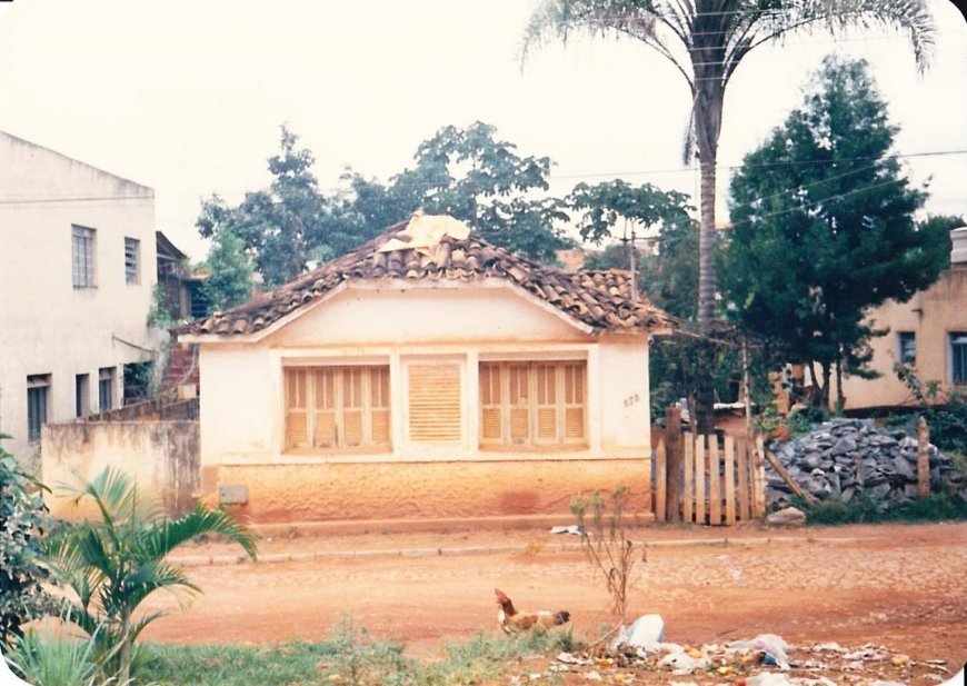 MEMÓRIAS DE UMA CASA QUE HOJE SE TORNOU PROGRAMA SAÚDE DA FAMÍLIA