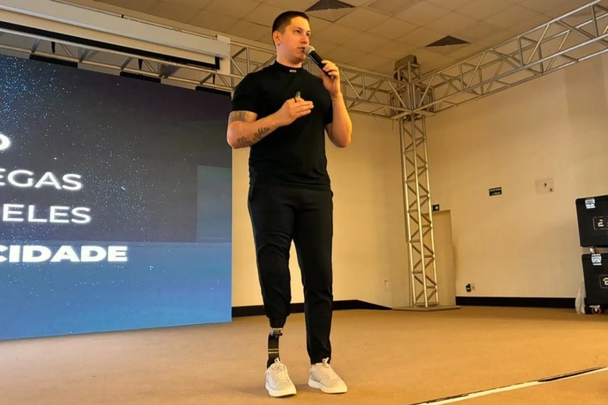 Jakson Follmann apresenta palestra sobre superação durante evento em Viçosa