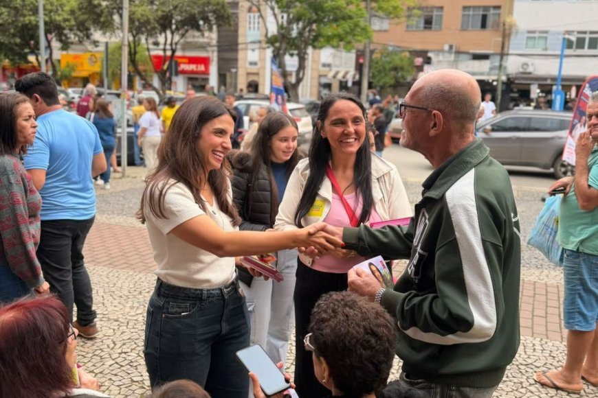 Em Viçosa, Marcela Trópia escuta demandas da população e se reúne com autoridades