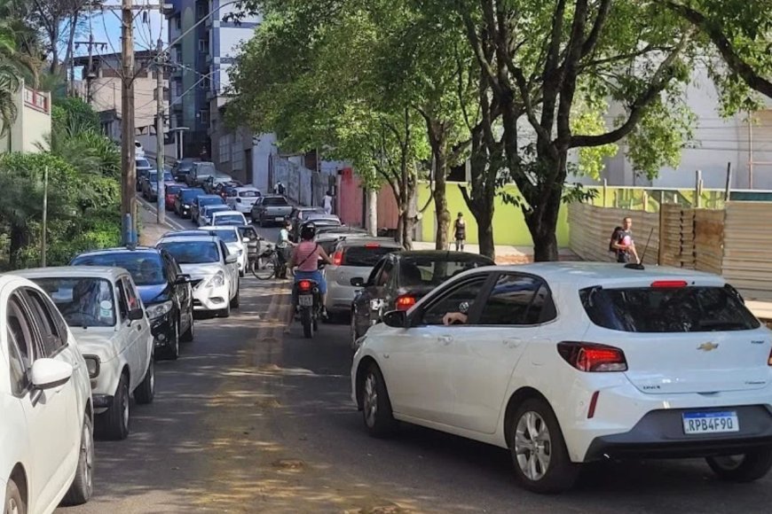 CRLV 2026 passa a ser exigido para placas de 4 a 6 a partir desta quinta-feira