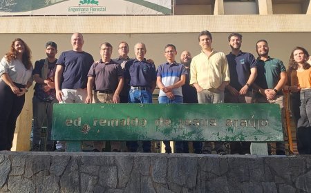Pesquisadores da Malásia visitam UFV para discutir cooperação em inteligência artificial e biotecnologia