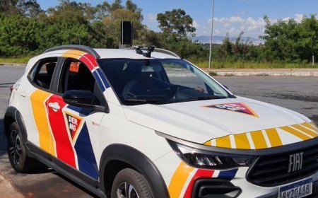 DER-MG apreende carro de viagem irregular com destino a Viçosa