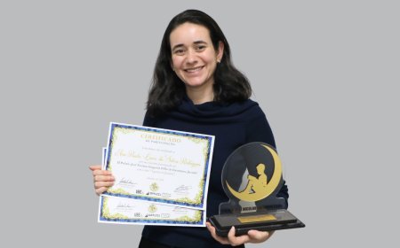 Viçosense recebe prêmio de Literatura Juvenil