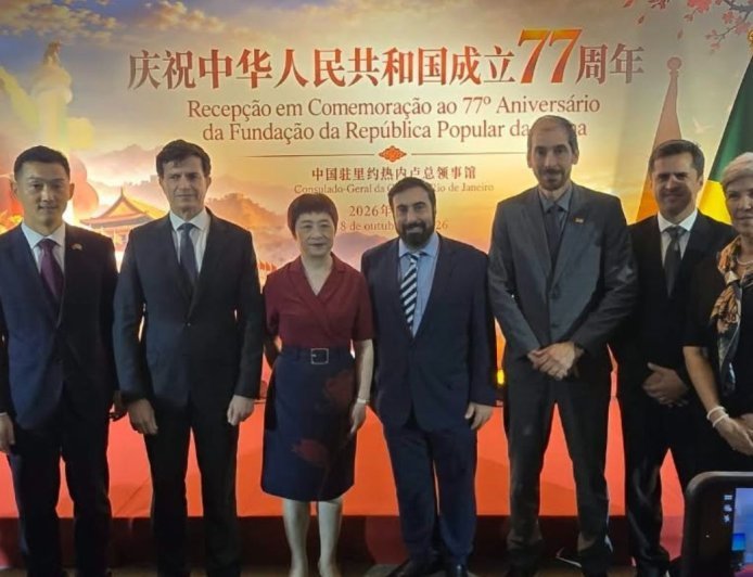 Prefeitura participa de encontro a convite do Consulado-Geral da China