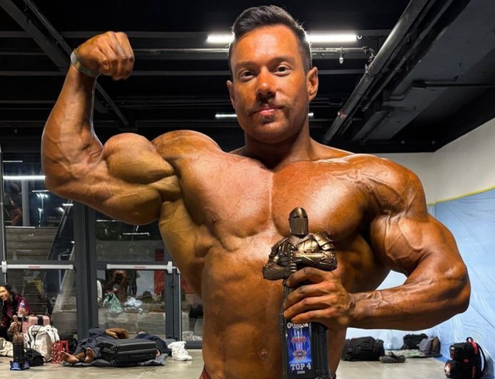 Viçosense conquista TOP 4 no Mr. Olympia Brasil
