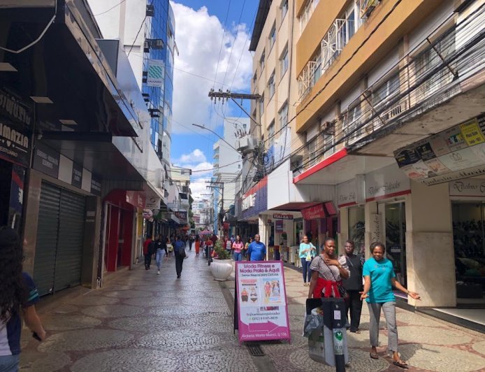 Feriados alteram funcionamento de serviços em Viçosa