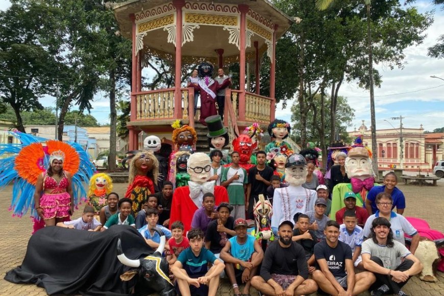 Especial Zé Pereira integra Semana da Criança em Piranga