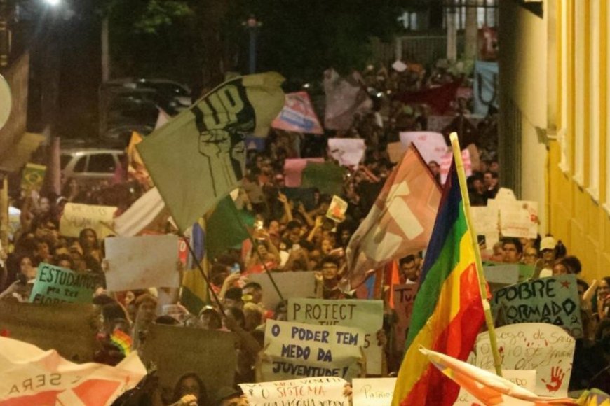 DCE-UFV convoca estudantes para ato cultural na próxima quarta-feira, 21