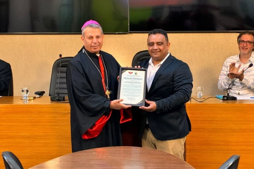 Câmara Municipal de Viçosa homenageia comunidade libanesa e bispo da Igreja Maronita
