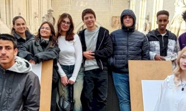 Governo de Minas abre inscrições para bolsas de estudo no exterior para alunos da rede pública