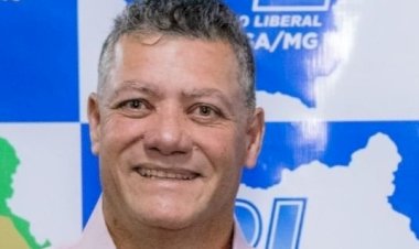 Helio Barbosa registra candidatura à prefeitura de Viçosa