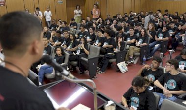 Juventude e direitos culturais será o tema do Parlamento Jovem em 2025