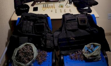 PM prende autor de roubo e apreende motocicletas e arma em Viçosa