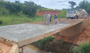 Obra da ponte entre Fundão e BR-120 avança e deve ser concluída em 40 dias