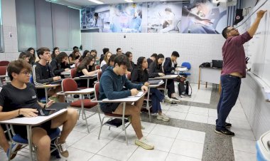 Pé-de-Meia Licenciaturas: últimos dias de cadastro para bolsa de R$ 1 mil