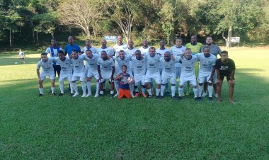Jogo único fecha fase de classificação do Torneio de Veteranos