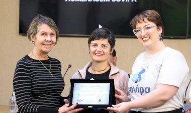 Câmara homenageia Sovipa por sua trajetória na causa animal