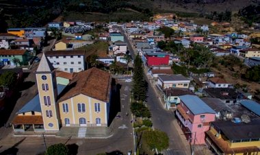 Araponga promove festival literário em agosto