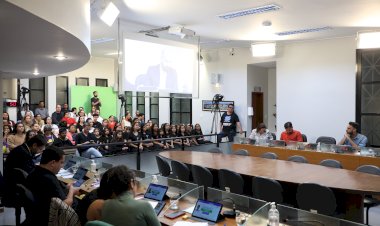 Câmara aprova regra de maior transparência às suas licitações