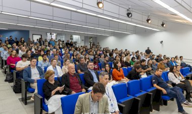UFV sedia palestra de professor de Lisboa durante evento educacional