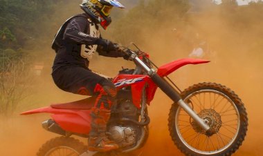 Araponga anuncia encontro de motocross em outubro