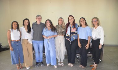 Prefeitura e projeto da UFV promovem minicurso para trabalhadores da saúde