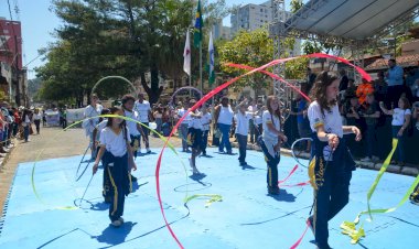 Viçosa volta a ter desfile cívico no Dia da Cidade