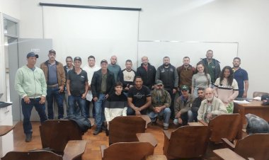 Cooperativa de apicultores nasce para fortalecer produção de mel e própolis