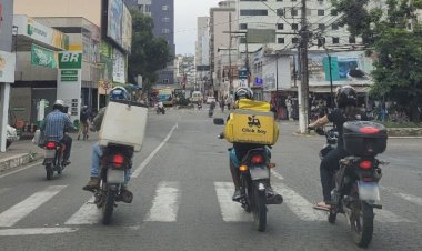 Projeto de Lei propõe liberar vagas de carga e descarga para motoboys em Viçosa