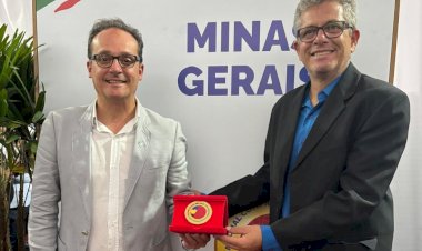 Viçosa recebe Selo Ouro do Governo Federal por excelência na alfabetização infantil