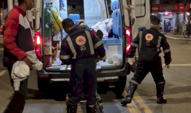 Tiroteio no centro de Viçosa deixa um morto e um ferido por bala perdida