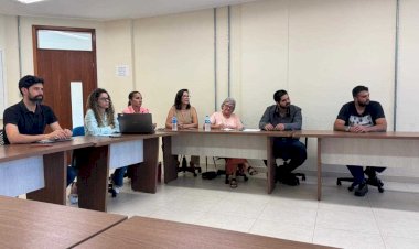 Secretaria Agropecuária de Viçosa participa de aula da pós-graduação na UFV